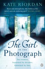 Review: The Girl in the Photograph by Kate Riordan